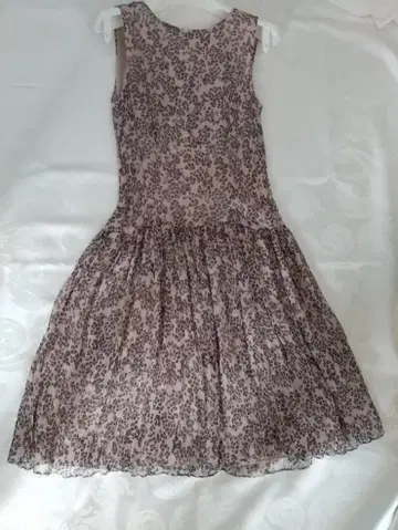 Max Mara 맥스 마라 베이지 슬리브리스 꽃무늬 원피스