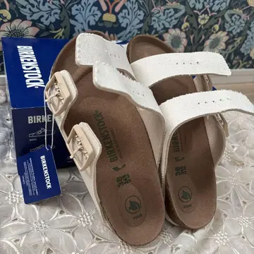 미사용 BIRKENSTOCK 베이지 2 스트랩 샌들 38