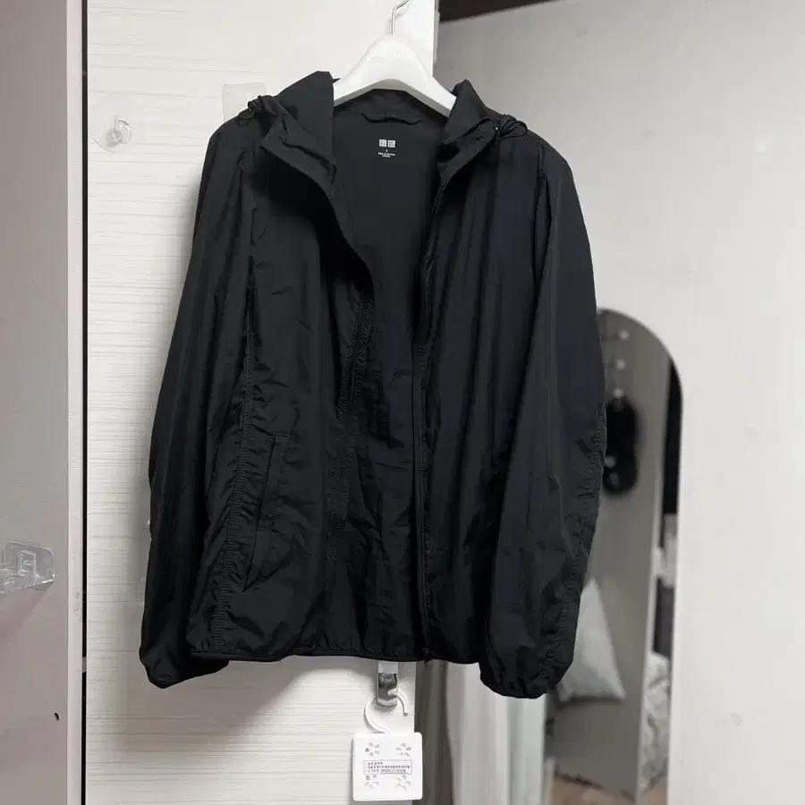 Fancy Club Ribbon Shirring Windbreaker on Bunjang Global Site.