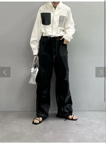 estita 올인원 화이트/블랙