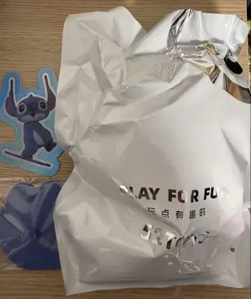 52TOYS 스티치 피규어