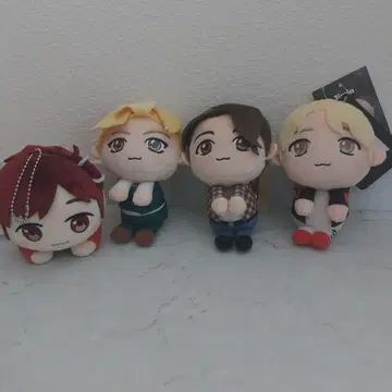 BTS 타이니탄 봉제 인형 4종 세트
