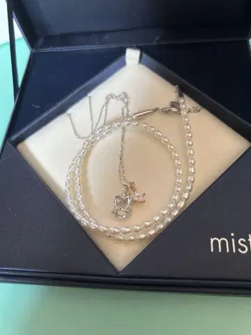 misty 목걸이