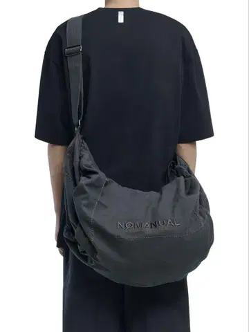 노매뉴얼 VAGUS DUFFLE BAG - CHARCOAL