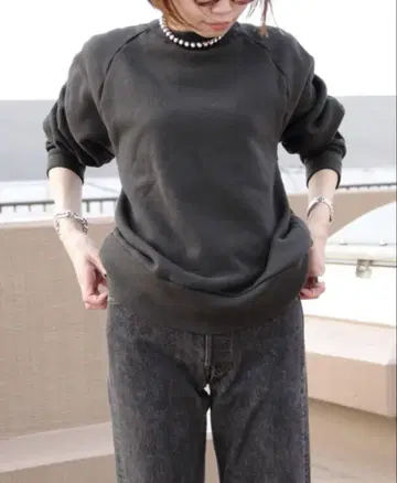 신존 코모 맨투맨