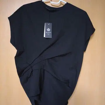 블랙 슬리브리스 티셔츠 면 100% 나사 디자인