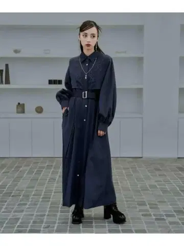 HARE 이소자이 절개 원피스