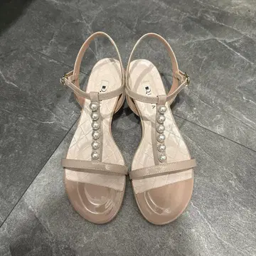 다이애나 샌들