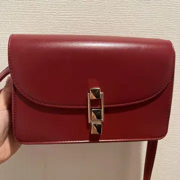 버건디 플랩 숄더백