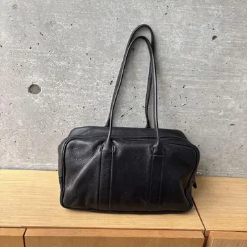 CLASKA raregem 레어 젬 가죽 백