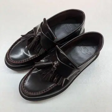 Dr.Martens 닥터마틴 ADRIAN 태슬 로퍼