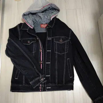 후드 부착 블랙 데님 자켓