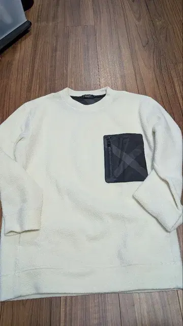 BLACK LABEL CRESTBRIDGE 체크 콤비 보아 맨투맨 화이트