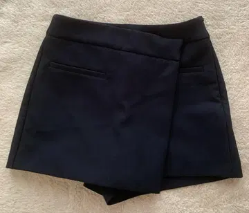 자라 비대칭 스코트