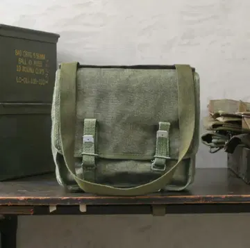 올리브 그린 메신저 백 실물 데드스탁 폴란드 군용
