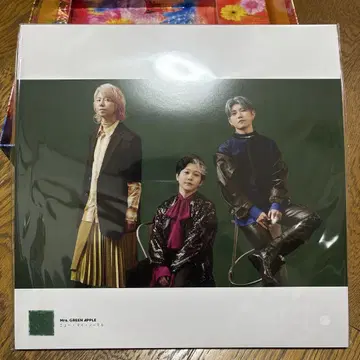 Mrs. GREEN APPLE 포스터 미세스 10주년 최초 한정판