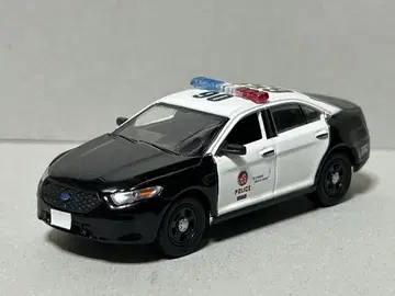 596 모델 1/64 LAPD 포드 토러스 경찰 사양 미니카