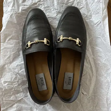 GRISE 블랙 로퍼 24.5cm