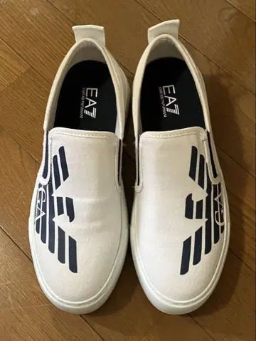 엠포리오 아르마니 스니커즈 24.5cm