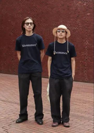 hhoommcee 네이비 티셔츠