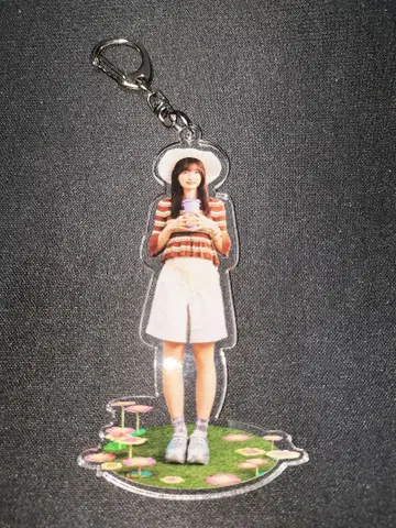 노기자카46 한여름의 전국 투어 카페 2025 아크릴 키링 이오키 마오