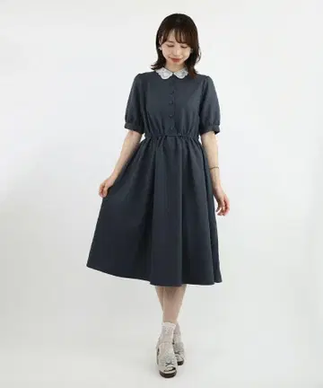 핀트 안 아나저 앙젤라스 로즈 자수 오간자 카라 원피스