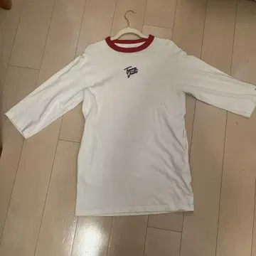 Tommy Jeans 로고가 들어간 반소매 원피스