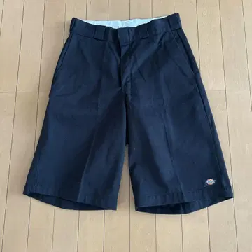 DICKIES 루즈핏 숏팬츠 블랙