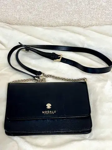 MODALU 블랙 숄더백