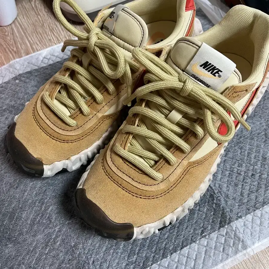 Mars Yard Overbreakfossil Drake Spotted Wearing A New Nike Zoom