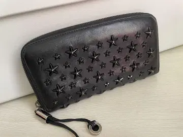JIMMY CHOO 블랙 별 모양 스터드 장지갑
