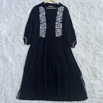 누키테파 자수 원피스 블랙 코튼 혼방 7부 소매 S