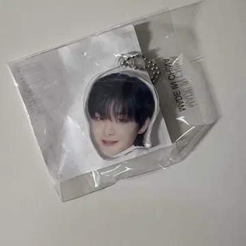 TREASURE POPUP 캡슐 토이 얼굴 아크링 키링 지훈