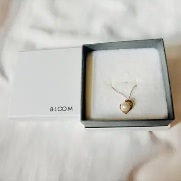 BLOOM 하트형 펄 목걸이