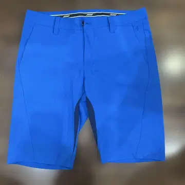 파란색 골프 팬츠