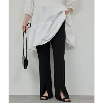 25SS 개럴개런트 밑단 슬릿 팬츠 블랙