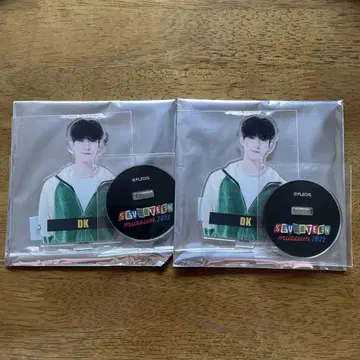 SEVENTEEN 도겸 아크릴 스탠드 캔뱃지 세트 판매