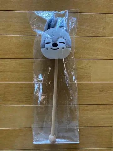 SKZOO 울프 찬 어깨 두드리는 막대