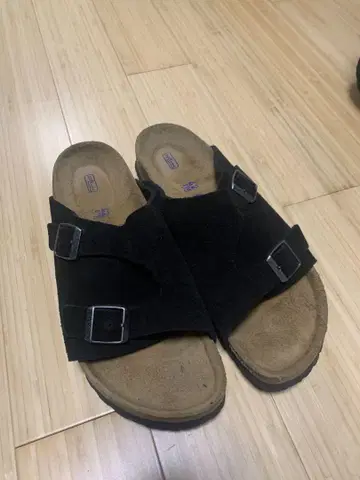 BIRKENSTOCK 블랙 샌들 42
