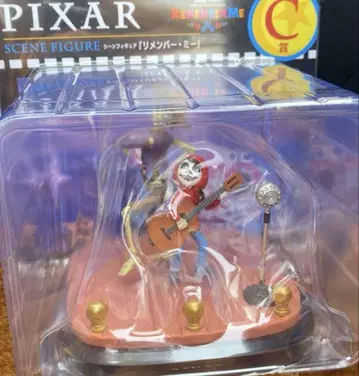 PIXAR 리멤버 미 피규어