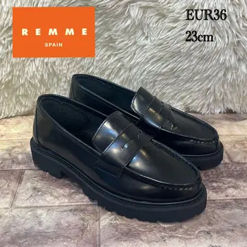 컨디션 최상 REMME 레메 가죽 코인 로퍼 러그 밑창 23cm