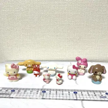 산리오 키티 시나몬 롤 마이멜로디 미니 피규어