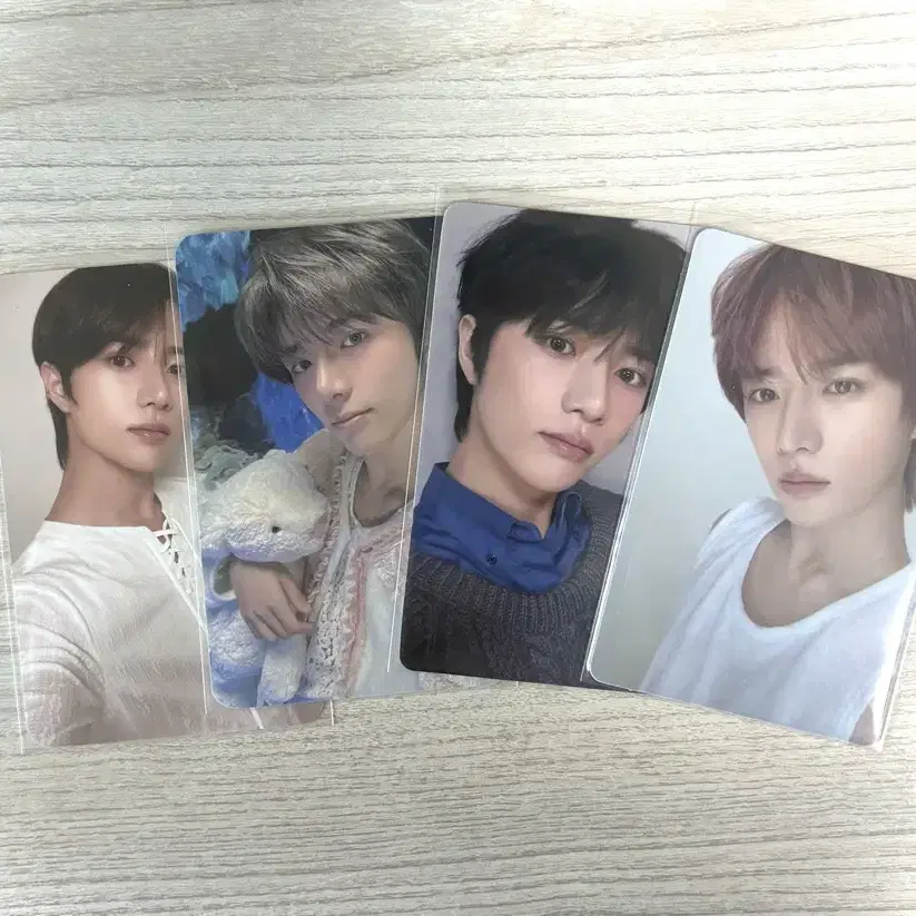 Buy TOMORROW X TOGETHER Signed albums, Rare photocards on