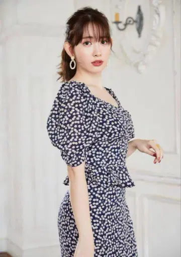 Her lip to Cherry Pattern TwoPiece 네이비