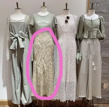 Deicy me couture 시어 노스탤틱 플라워 스커트