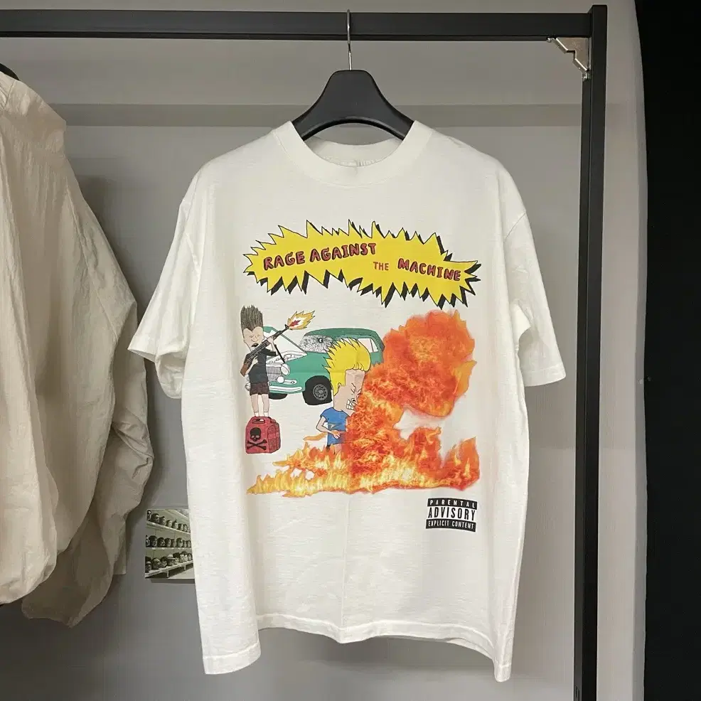 みんなが待ってた！＼再入荷待ち／人気ランキング the Against Rage x Butt-Head and Beavis Machine Tee Band 90s ミュージシャン