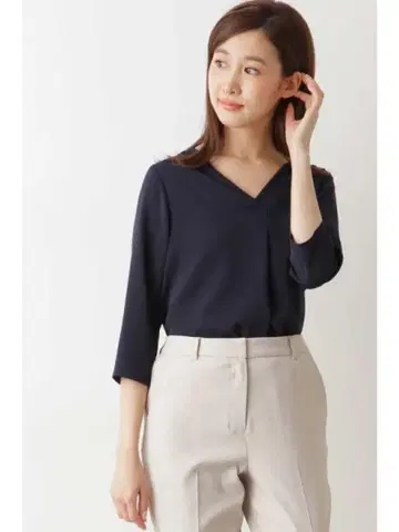 내추럴 뷰티 베이직 네이비 블라우스 티셔츠
