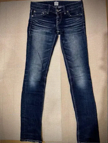 MOUSSY 화이트 스티치 데님