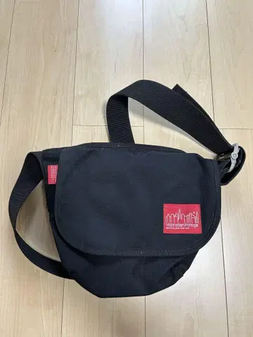 맨해튼 포티지 숄더백