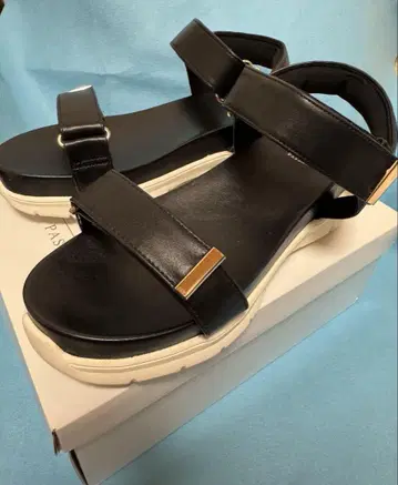 로페피크닉 와니칸 벨크로 샌들 스니커즈 블랙